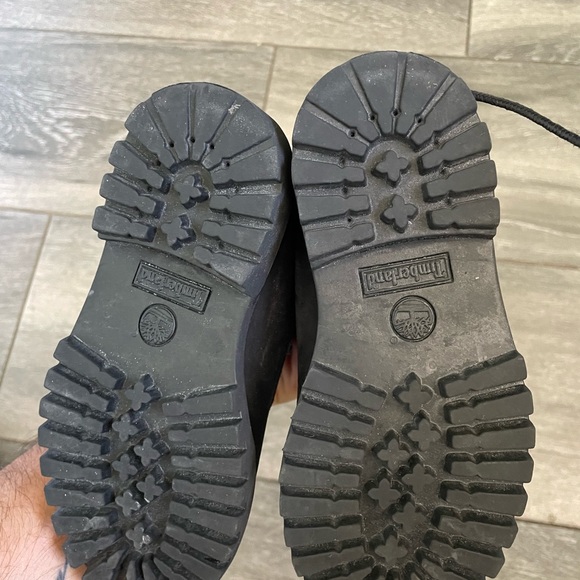 Timberland boots for kids.Used like new.number 10.Black - Picture 4 of 4
